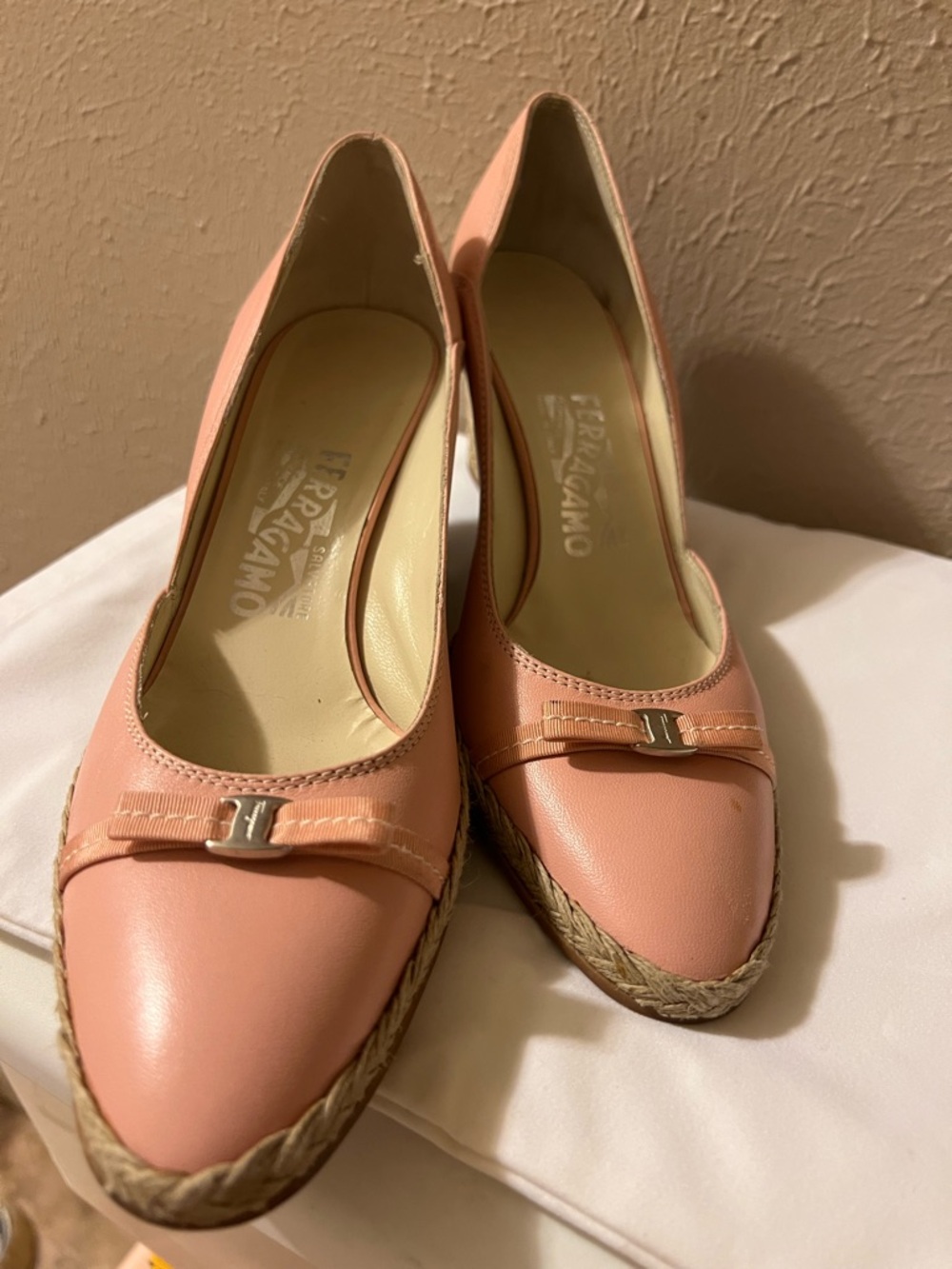 Salvatore Ferragamo 7 1/2 C  Pink Leather Bow Espadrille Wedges Shoes Pumps